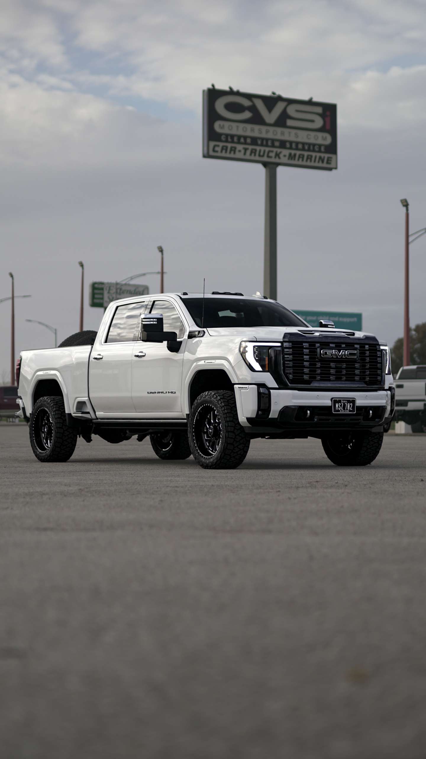 2024 GMC Denali Ultimate 2500HD