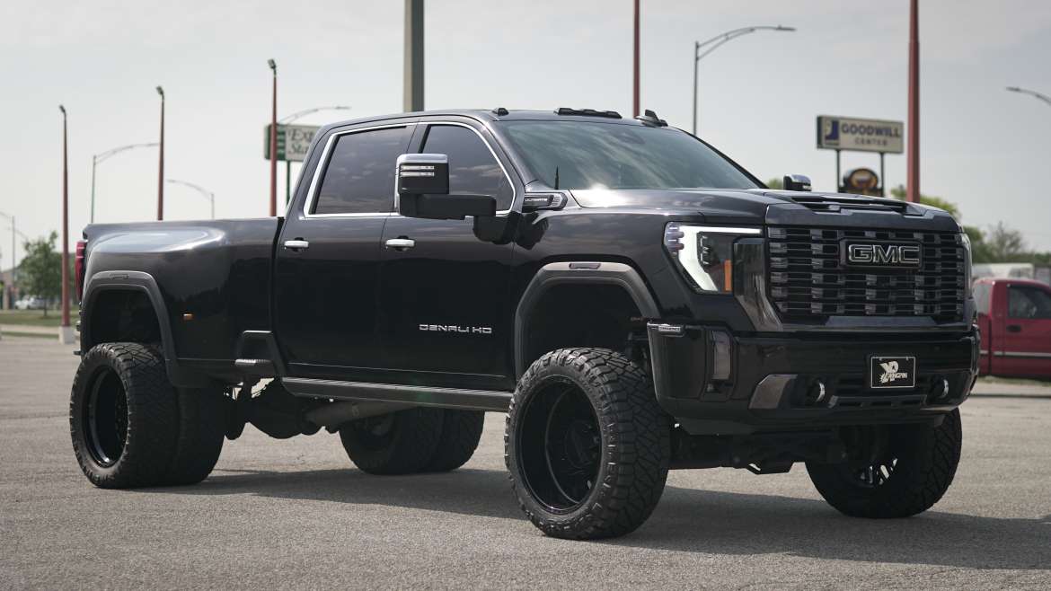2024 Denali Ultimate 3500HD